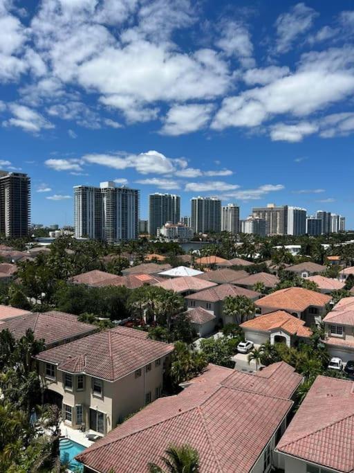 Sunny Isles Beach Spacious Apartment Luaran gambar