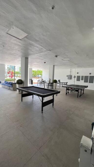 Sunny Isles Beach Spacious Apartment Luaran gambar