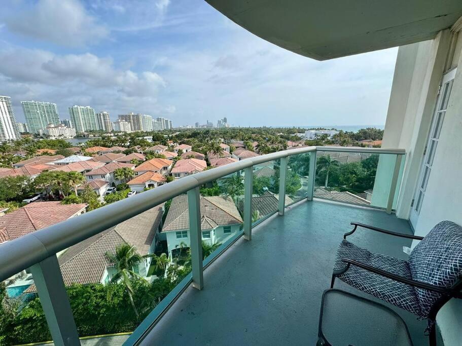 Sunny Isles Beach Spacious Apartment Luaran gambar