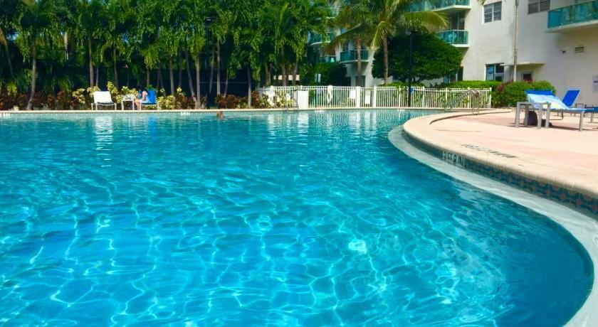Sunny Isles Beach Spacious Apartment Luaran gambar